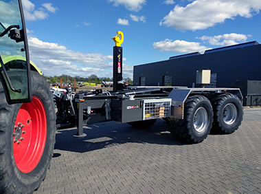 Foto: Hakenlift Toplift Staja